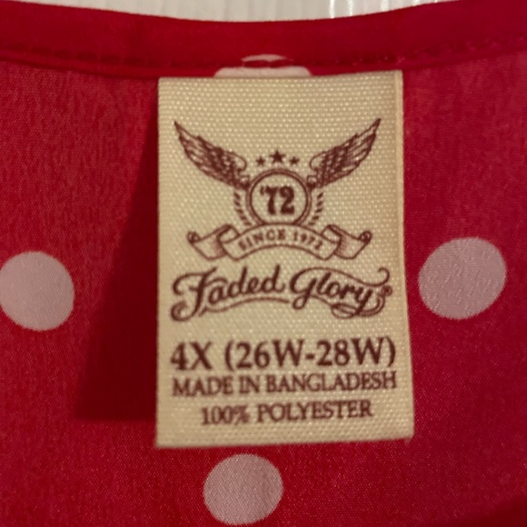 Sleeveless red and white polka dot - Picture 3 of 4